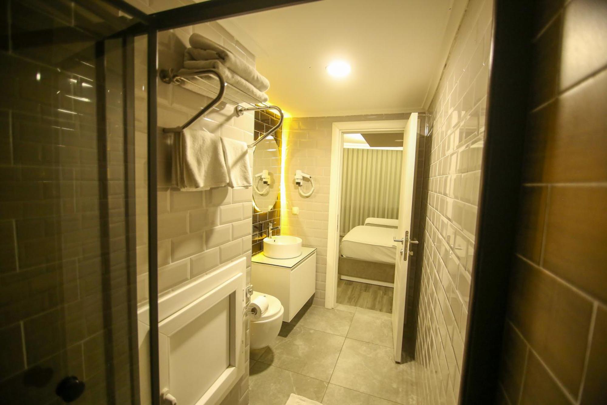 אנטליה Cevik Palace Hotel מראה חיצוני תמונה