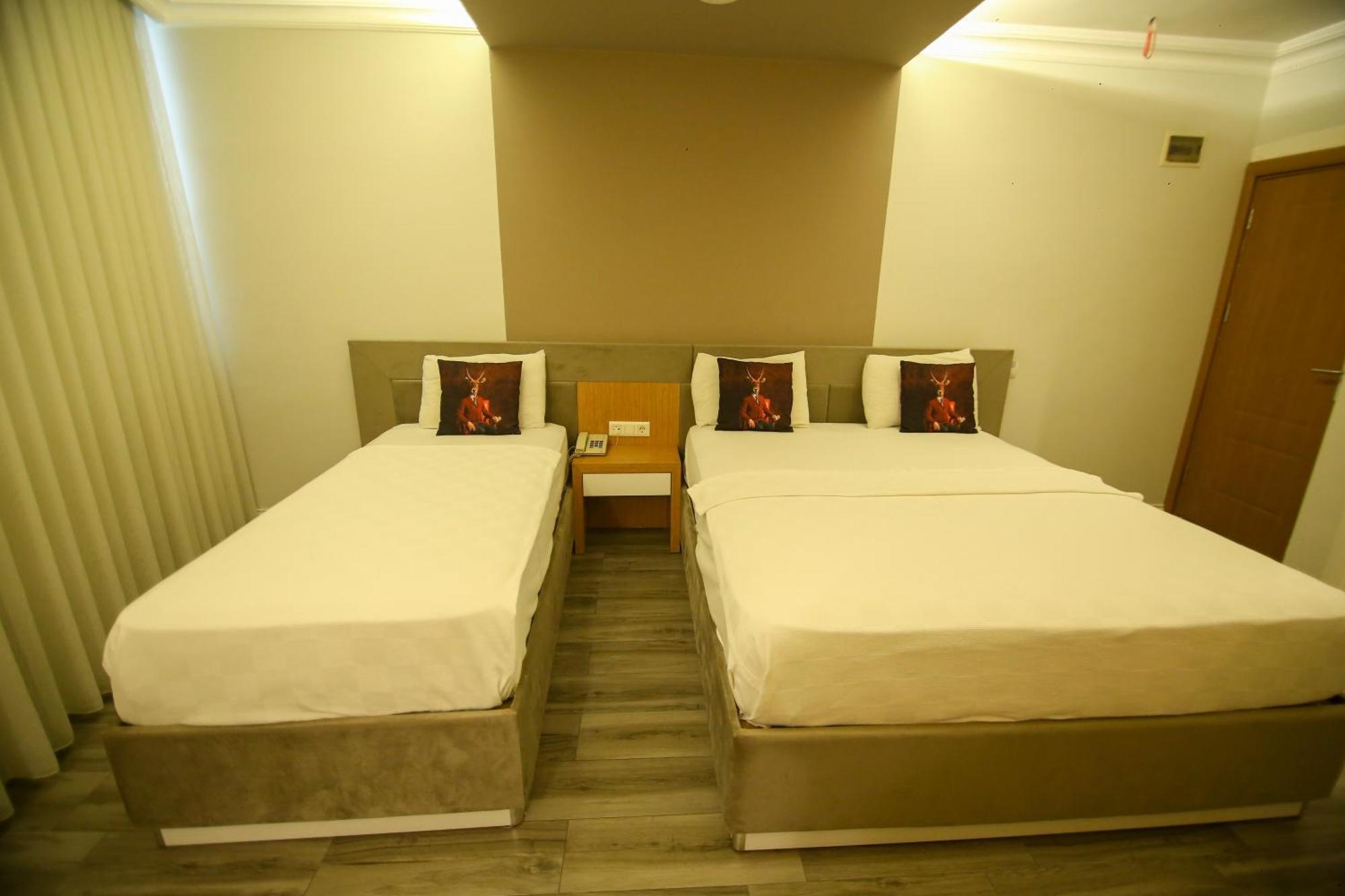 אנטליה Cevik Palace Hotel מראה חיצוני תמונה