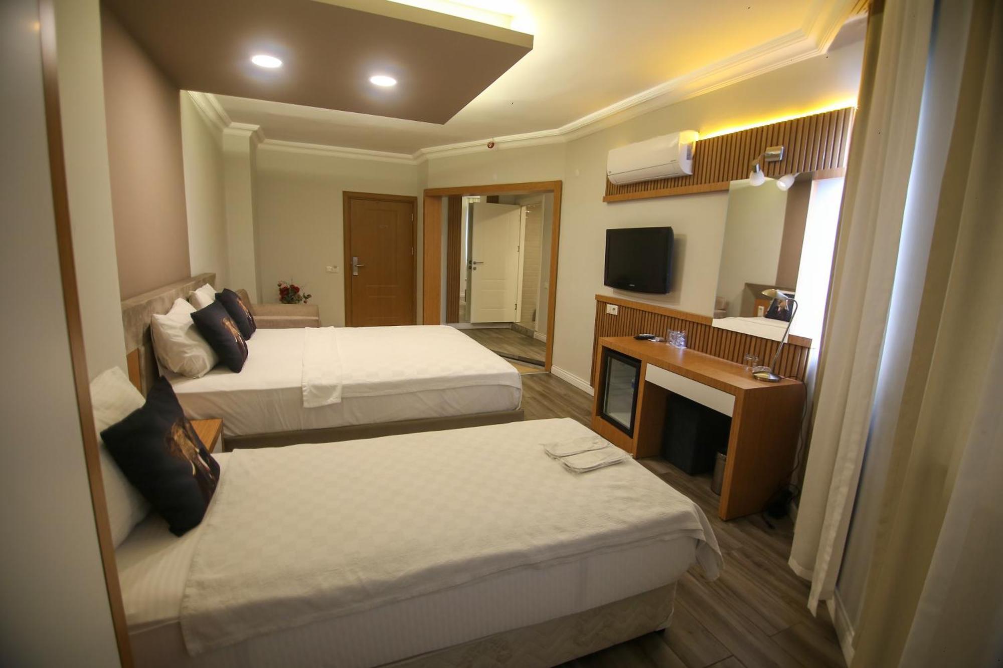 אנטליה Cevik Palace Hotel מראה חיצוני תמונה
