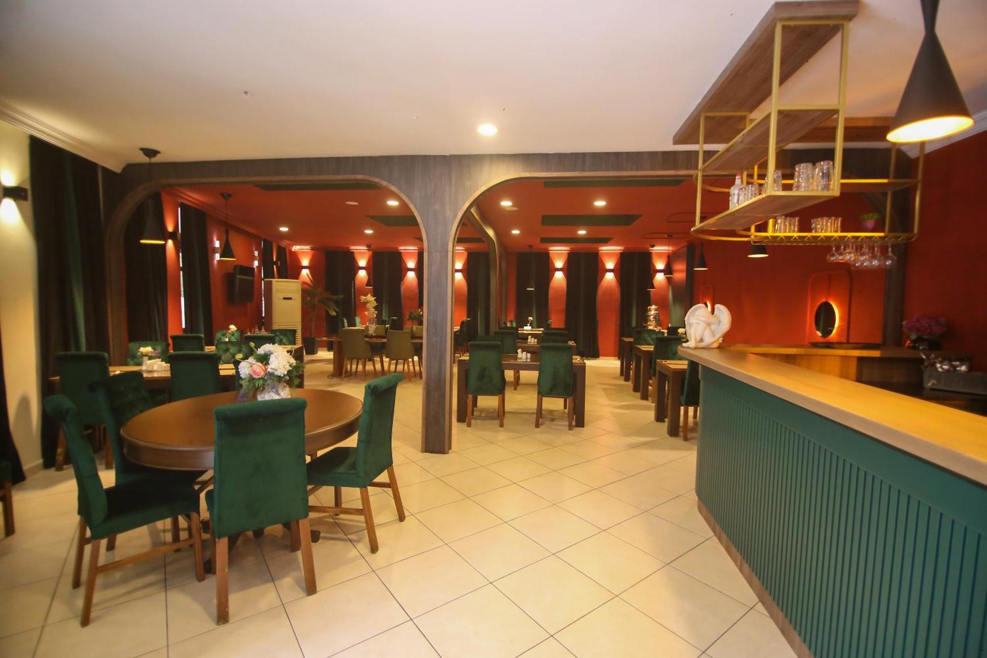 אנטליה Cevik Palace Hotel מראה חיצוני תמונה