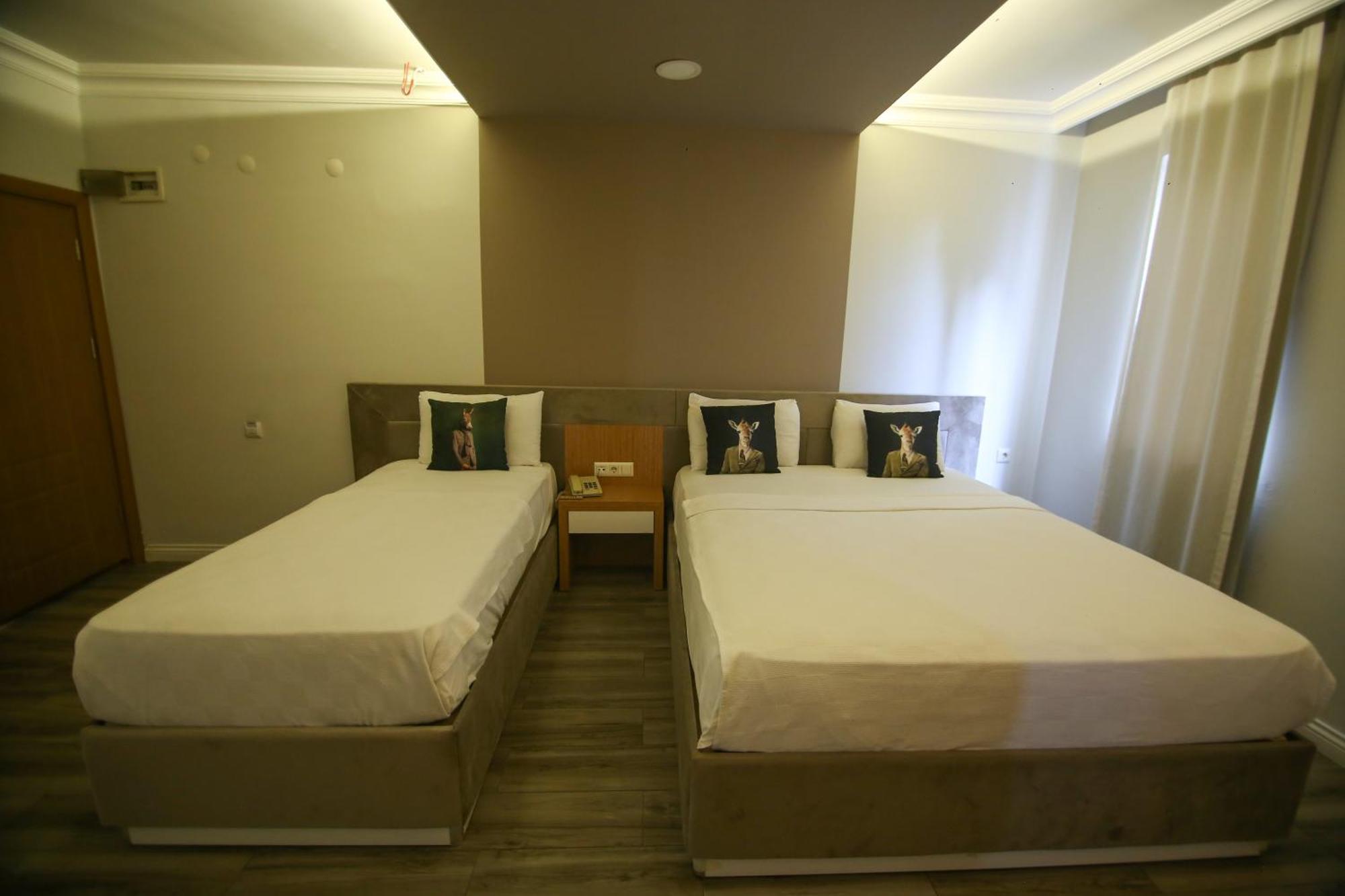 אנטליה Cevik Palace Hotel מראה חיצוני תמונה